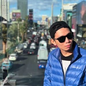 Meet your Posher, Duy